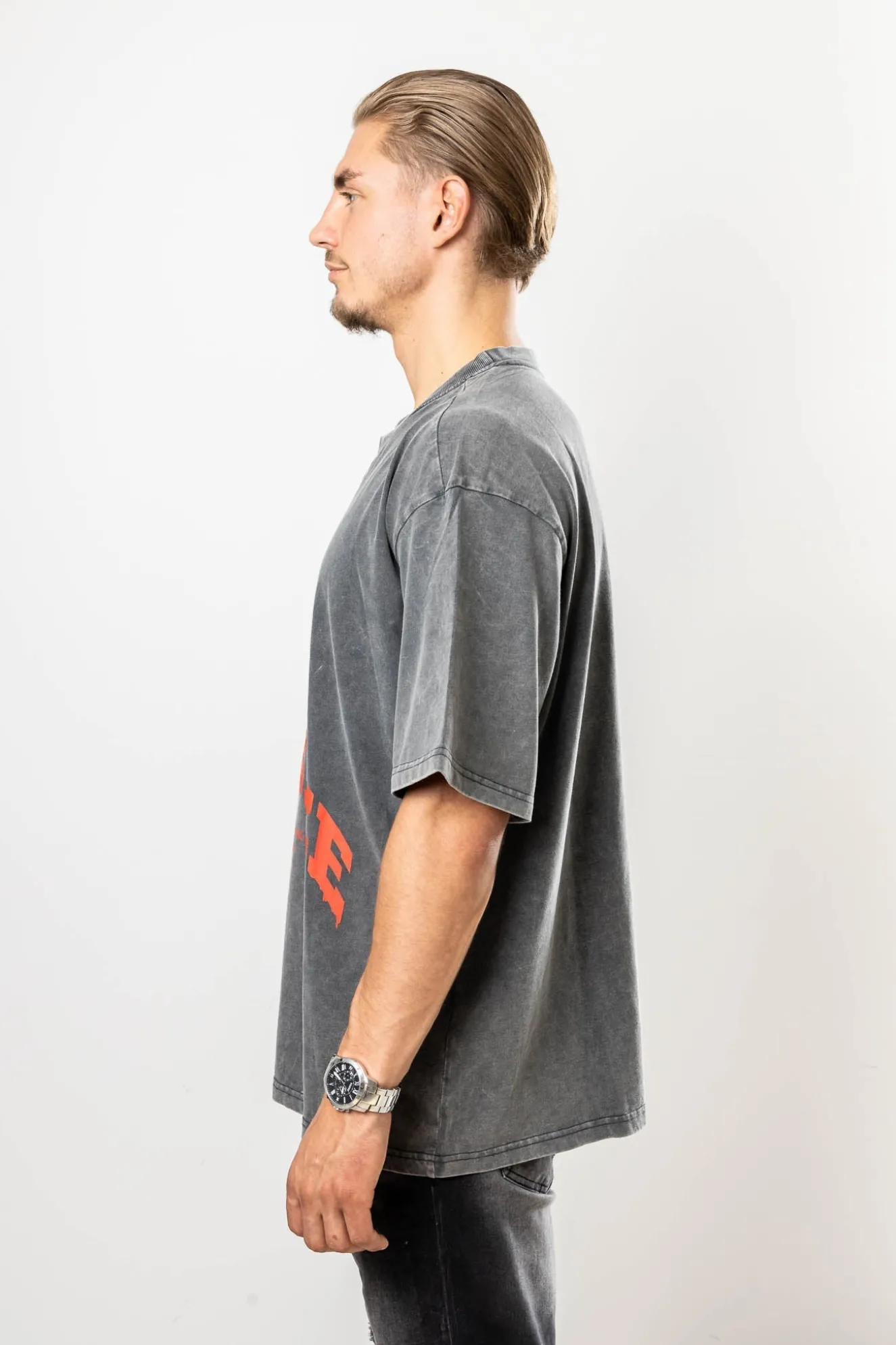 Burning Palm Design Heavy T-Shirt Acid Washed Black