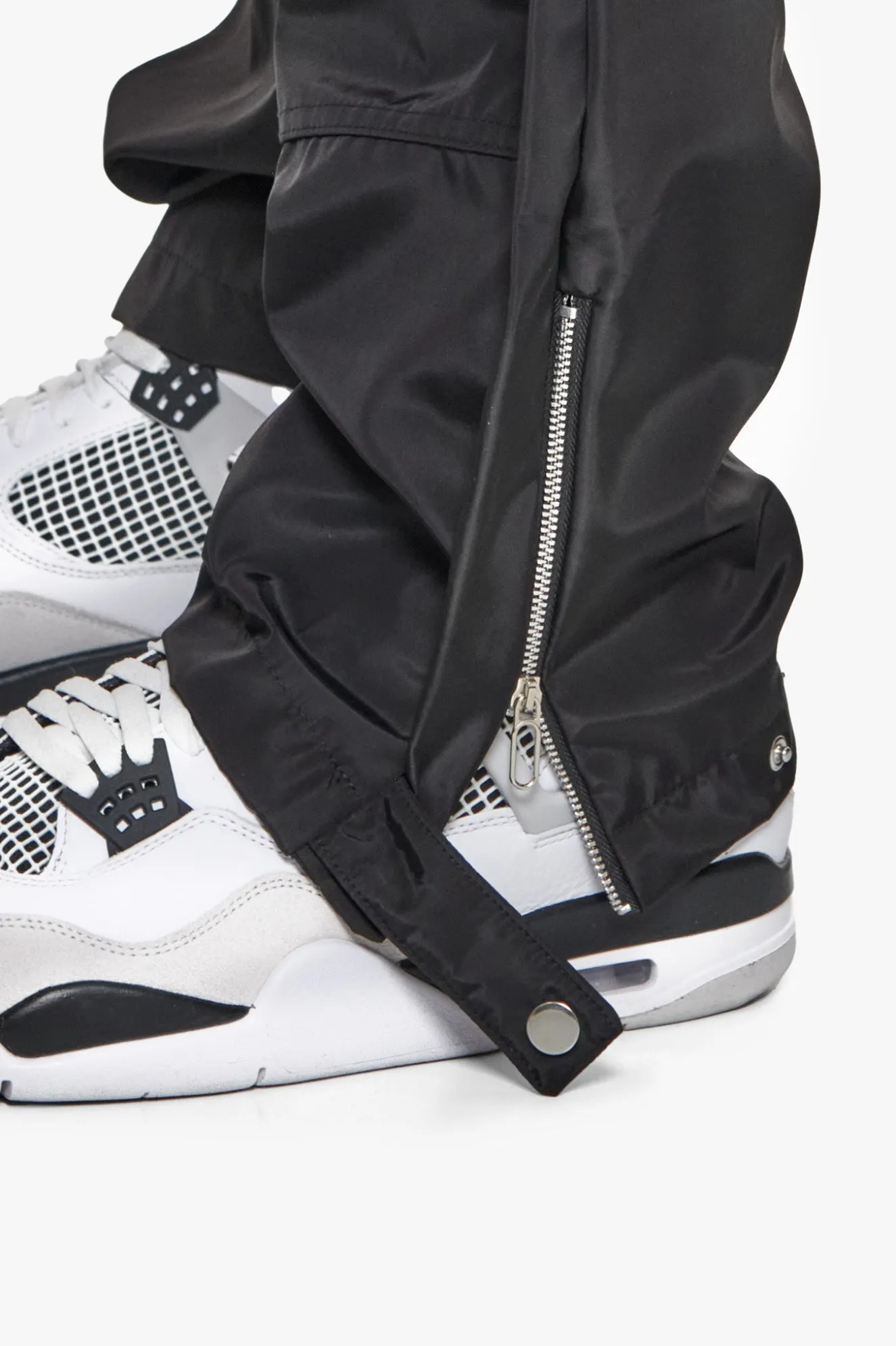 BUTTON TRACK PANTS BLACK
