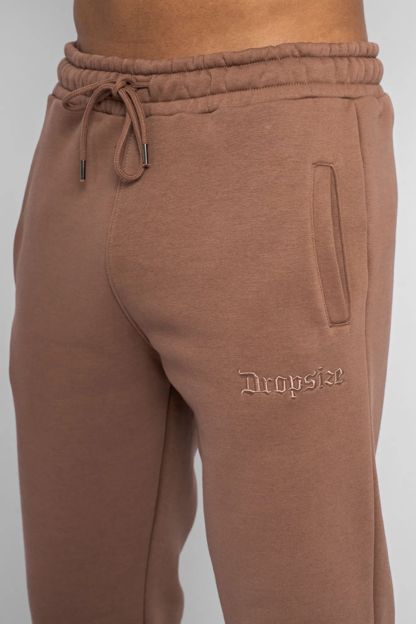 EMBO V2 JOGGER BROWN