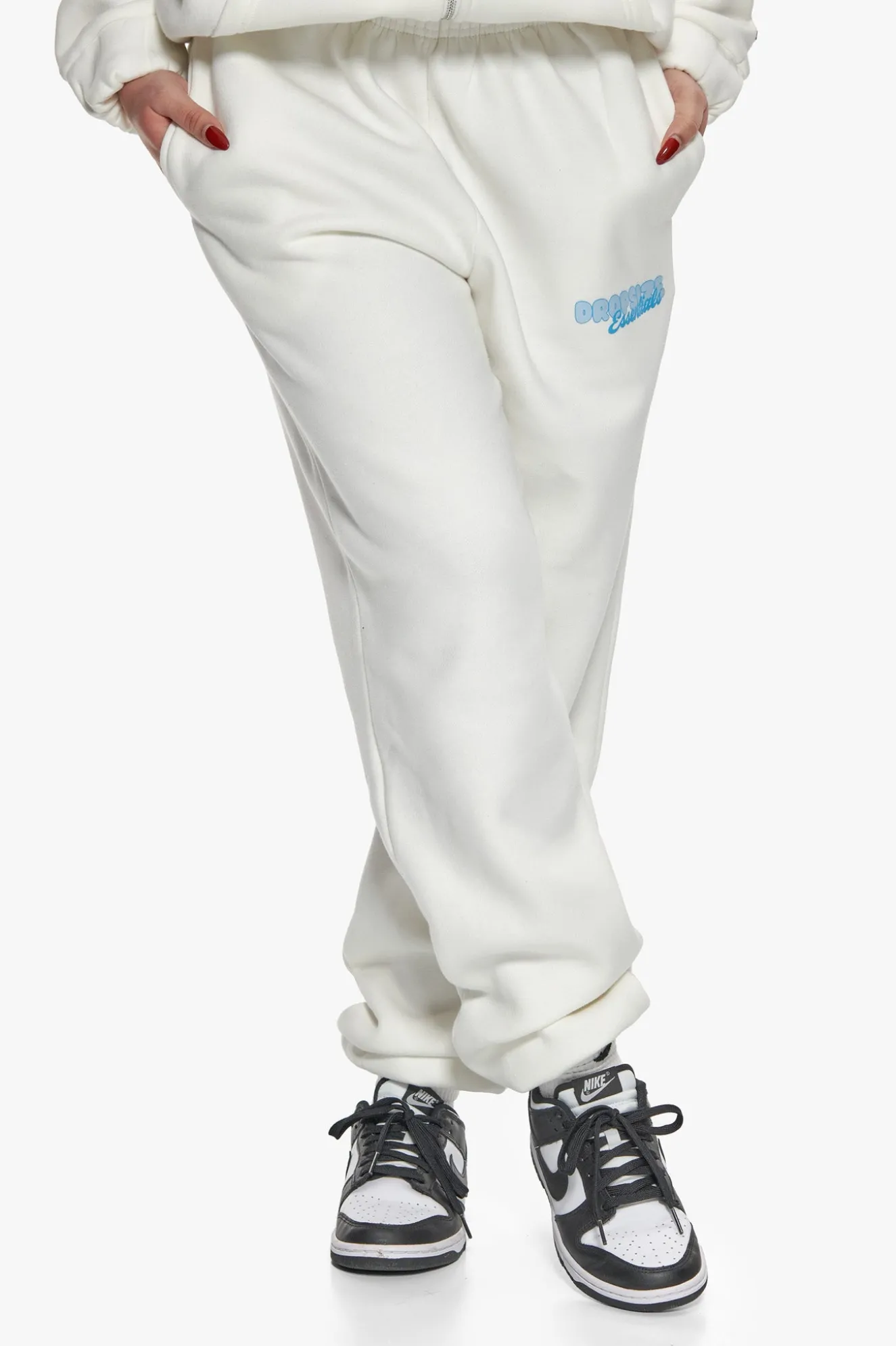 ESSENTIAL CREW SWEAT JOGGER CREAM WHITE