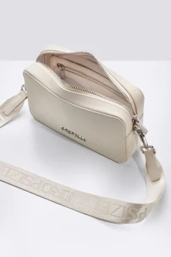 ESSENTIALS SHOULDER BAG CREAM