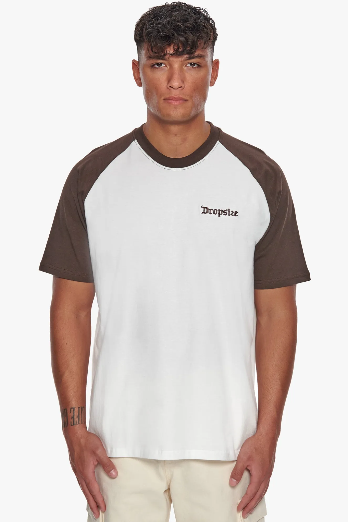 HEAVY COLORED ARMS T-SHIRT CHOCOLATE/ CREAM