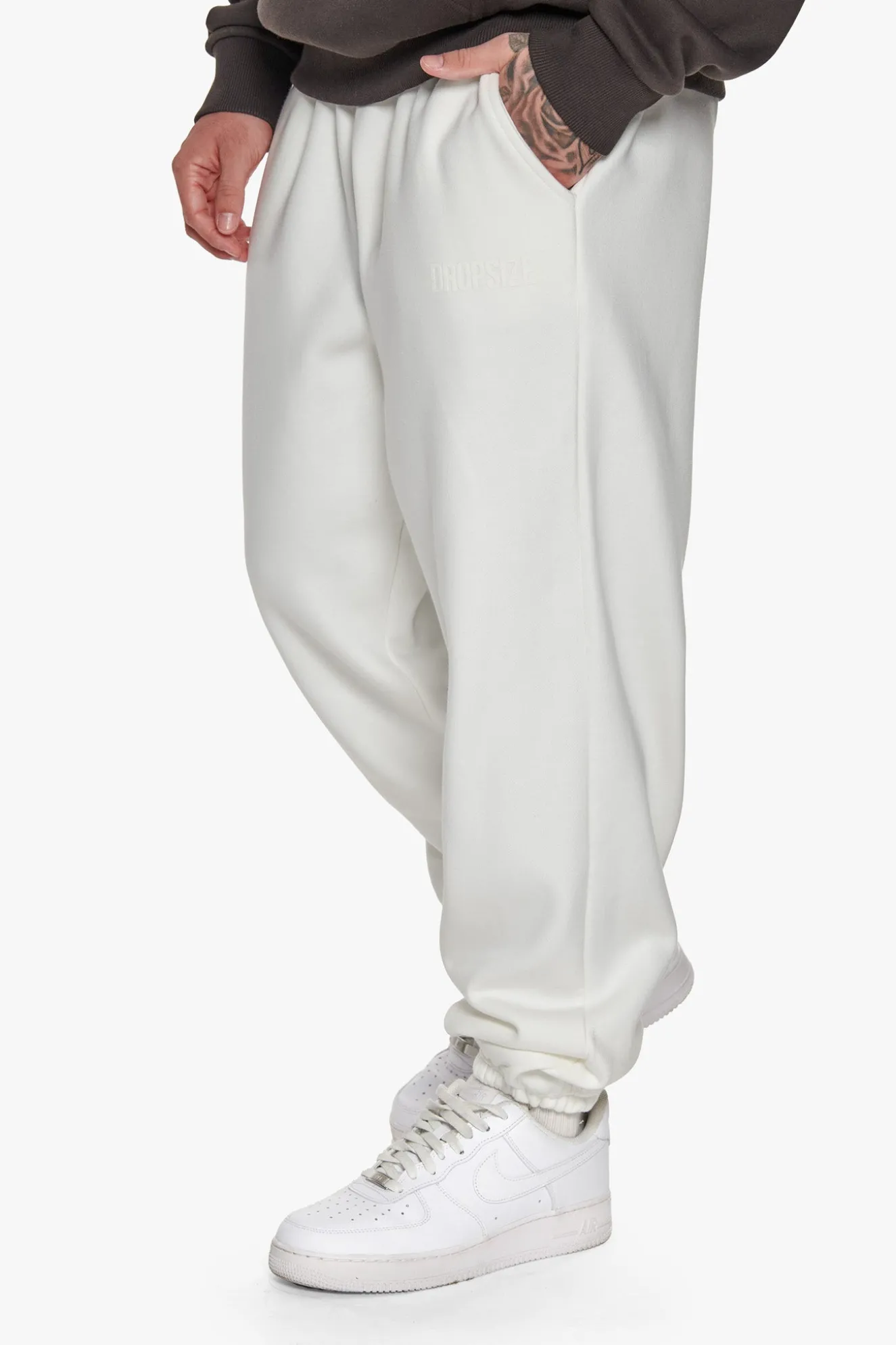 HEAVY LOOSE FIT JOGGER CREAM WHITE