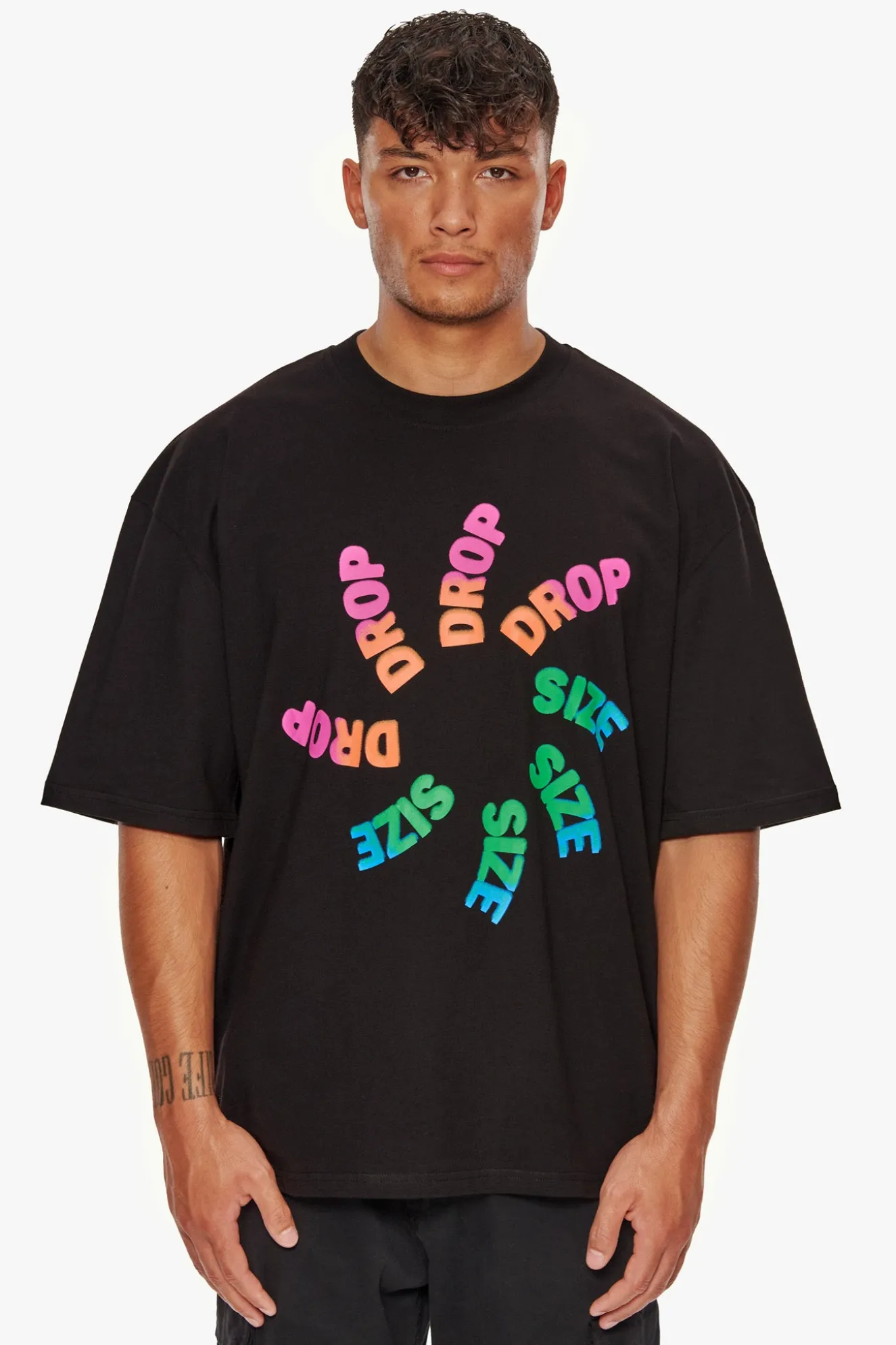 HEAVY OVERSIZE COLOUR TWIST T-SHIRT BLACK