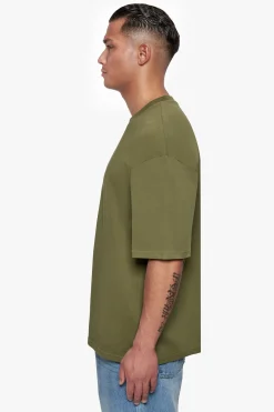 HEAVY OVERSIZE CURVED HD LOGO T-SHIRT OLIVE