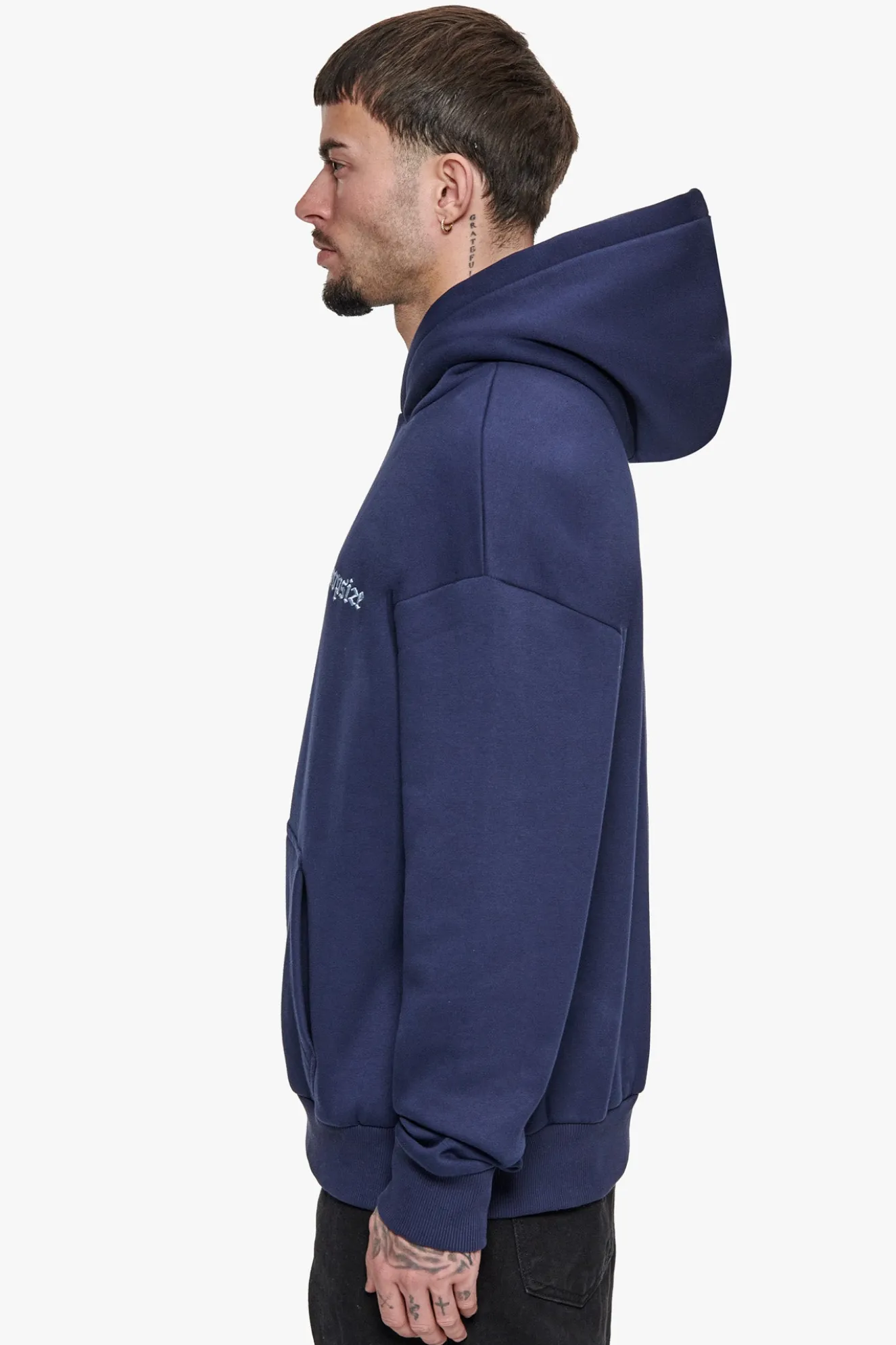 HEAVY OVERSIZE EMBO HOODIE BLACK IRIS