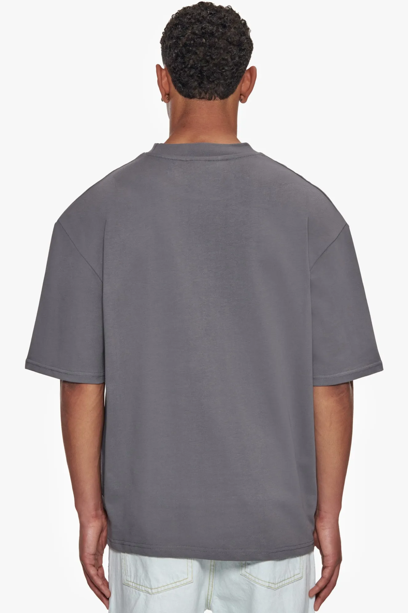 HEAVY OVERSIZE METAL PATCH BASIC T-SHIRT GREY