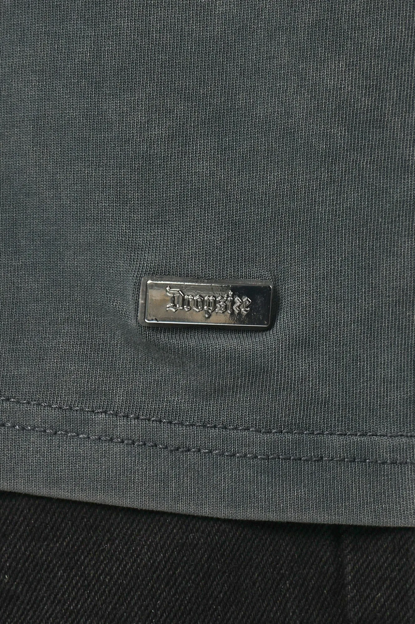 HEAVY OVERSIZE METAL PATCH BASIC T-SHIRT WASHED GREY