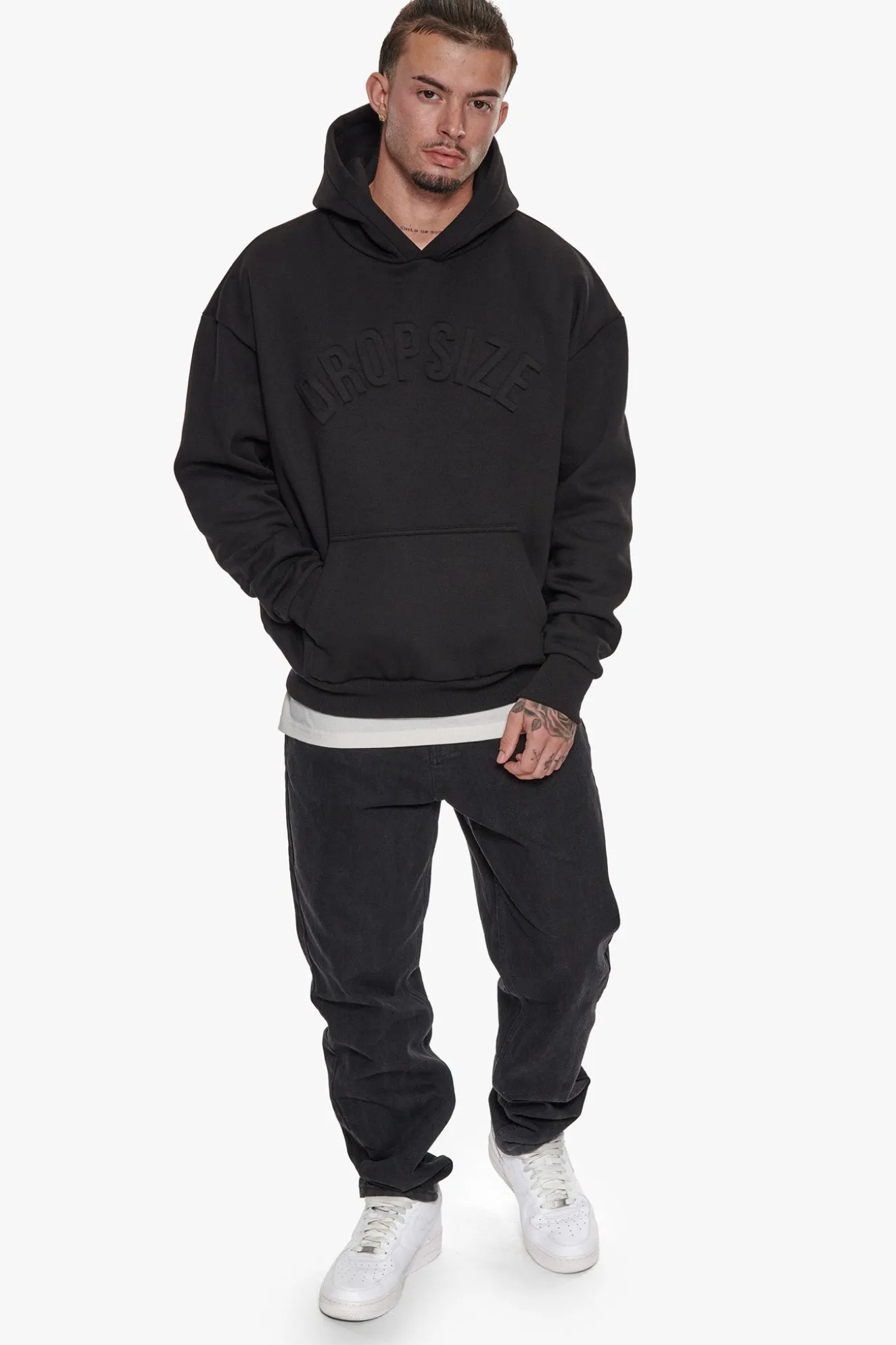 HEAVY OVERSIZE MID HD HOODIE BLACK EMBOSSED