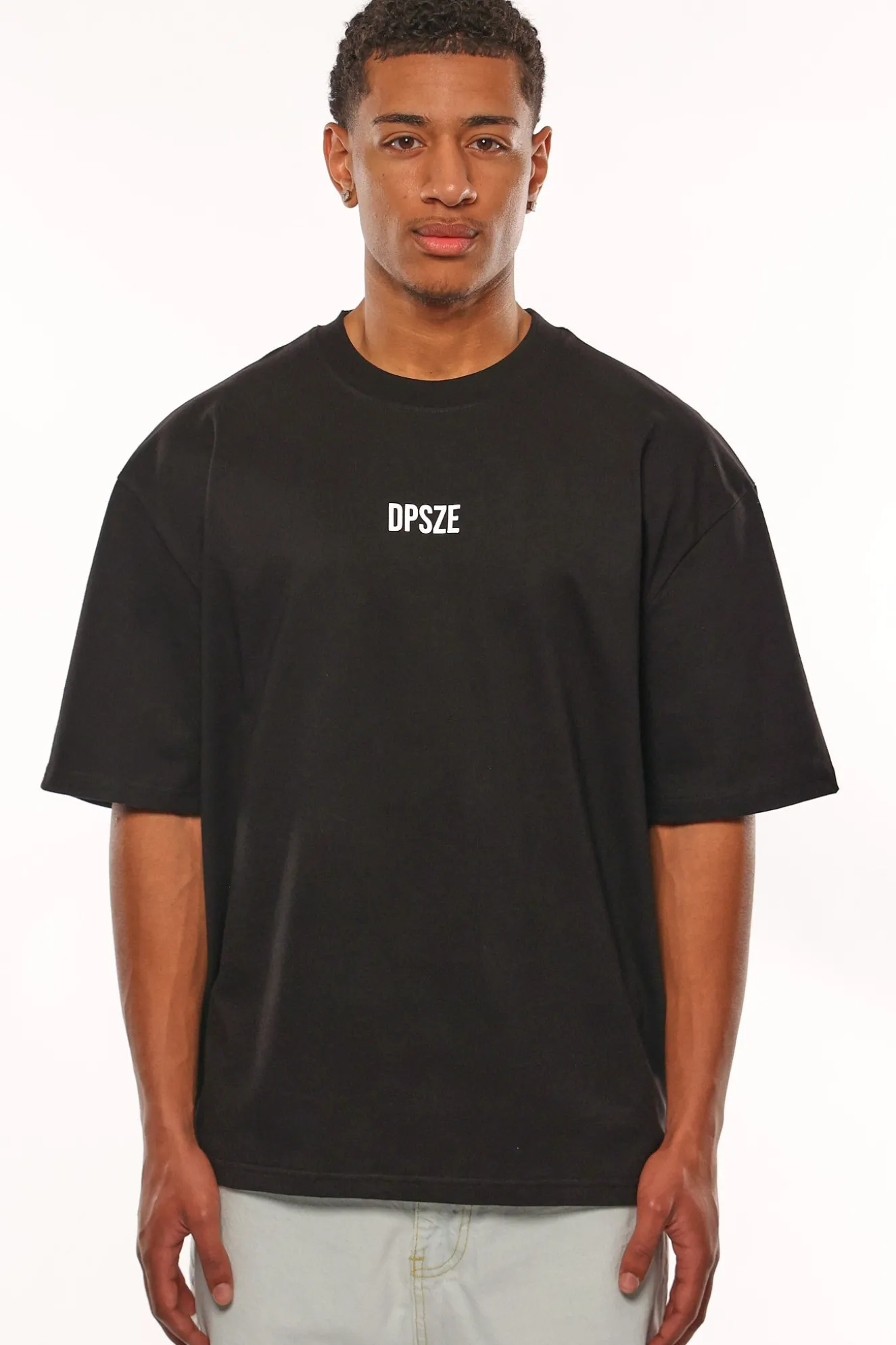 HEAVY OVERSIZE MOVING FORWARD T-SHIRT BLACK