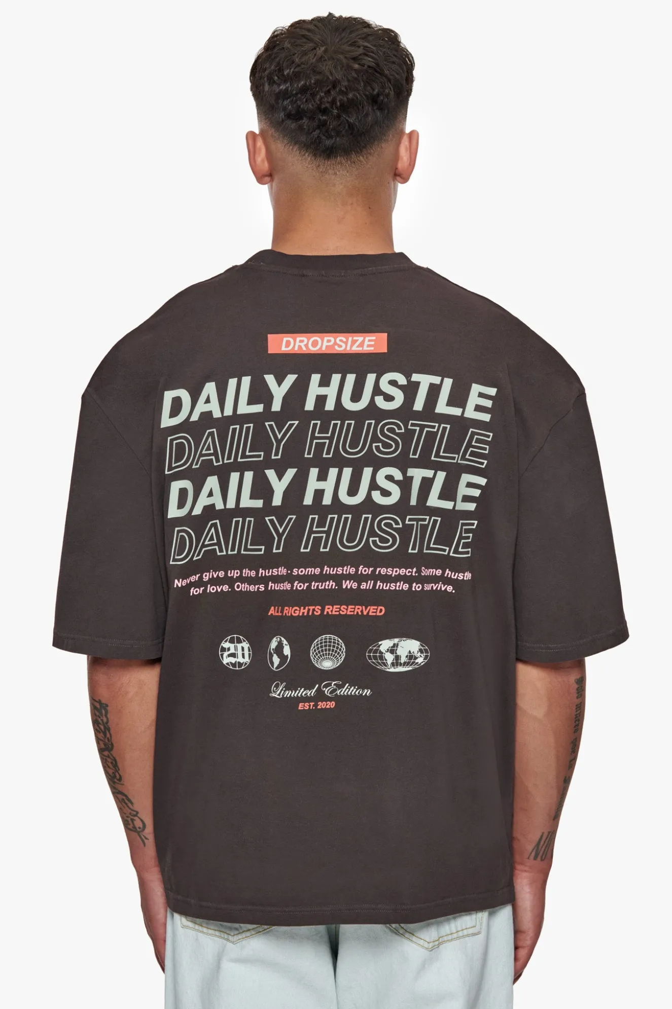 HEAVY OVERSIZE QUATTRO HUSTLE T-SHIRT WASHED BLACK