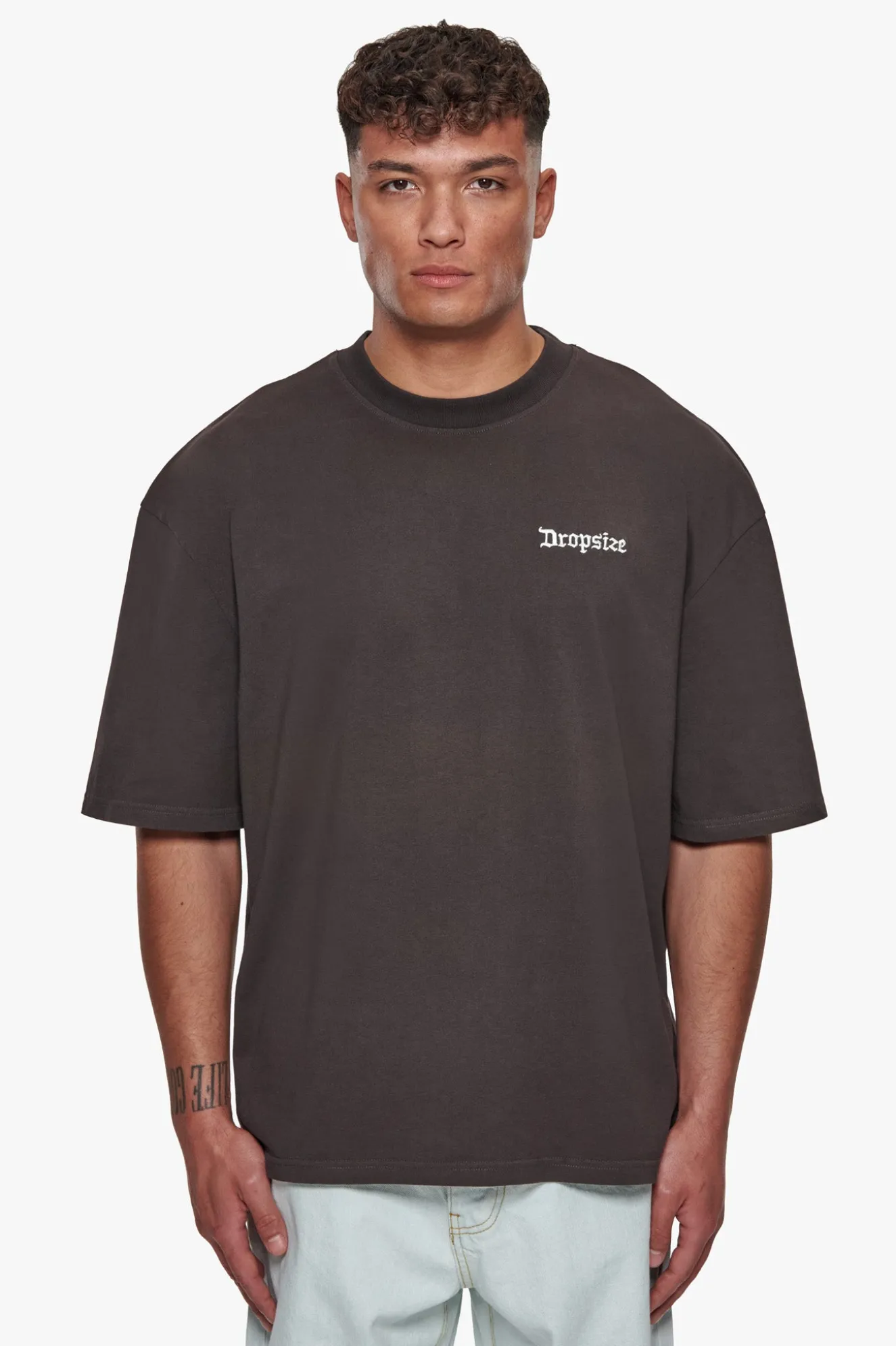 HEAVY OVERSIZE QUATTRO HUSTLE T-SHIRT WASHED BLACK