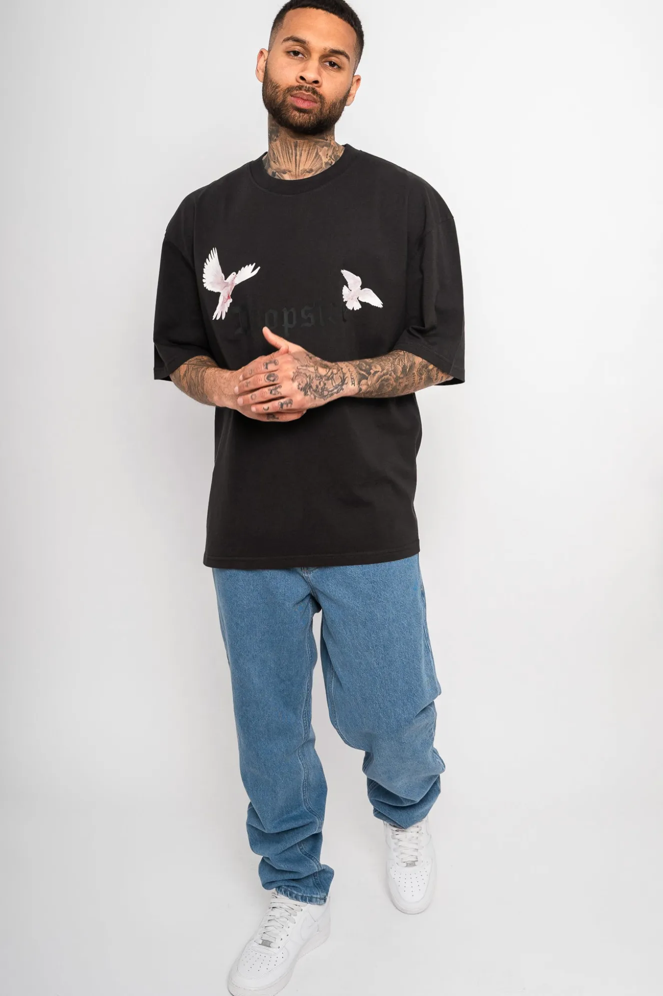 HEAVY OVERSIZE WHITE DOVES T-SHIRT WASHED BLACK
