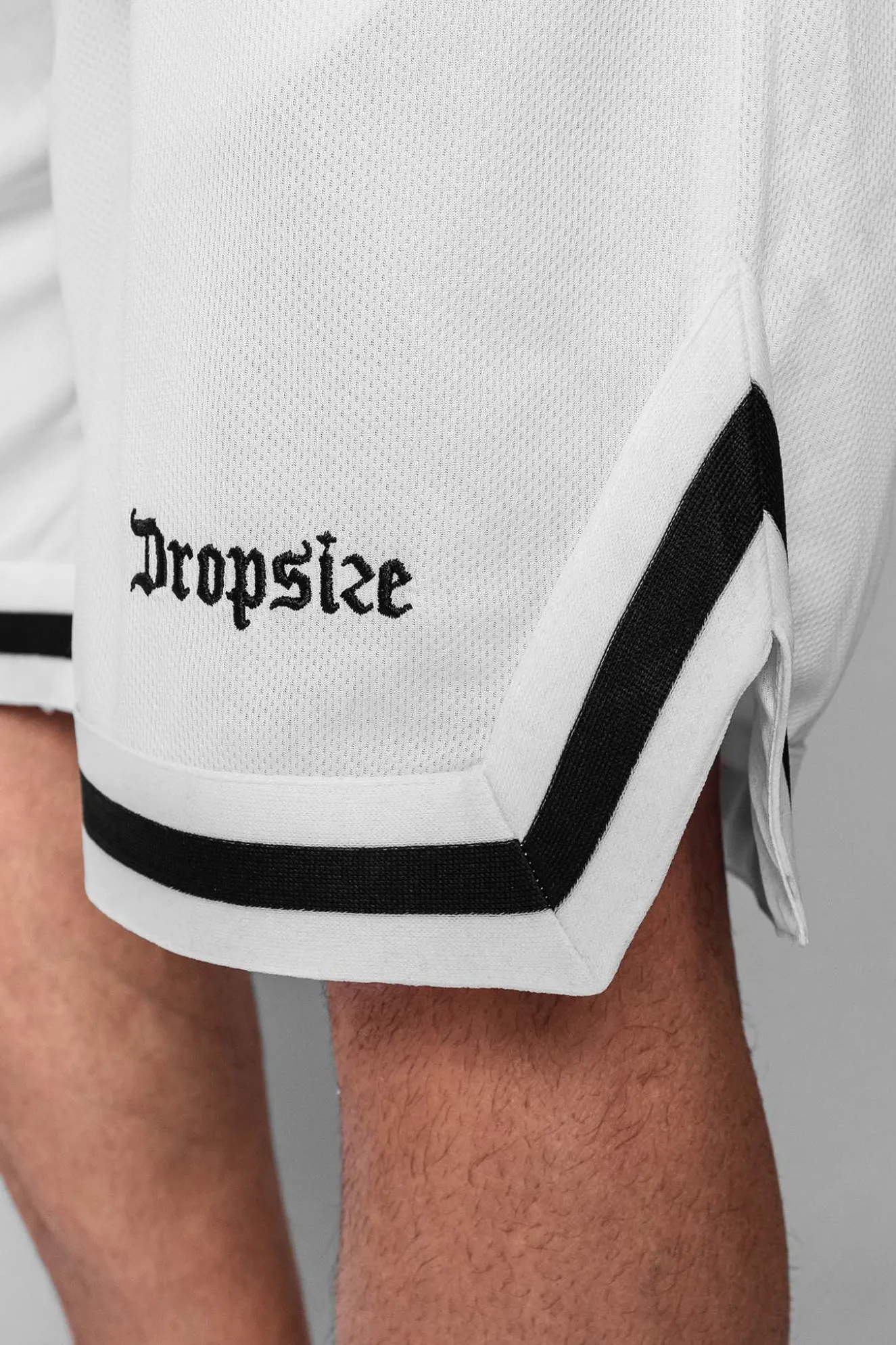 LOGO MESH SHORT WHITE/BLACK