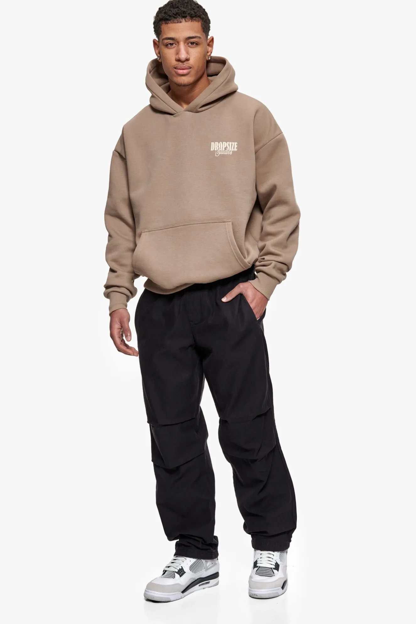PARACHUTE PANT BLACK