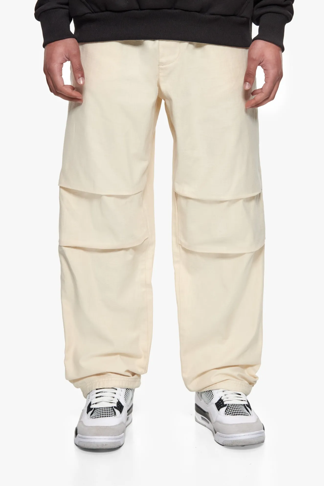 PARACHUTE PANT CREAM WHITE