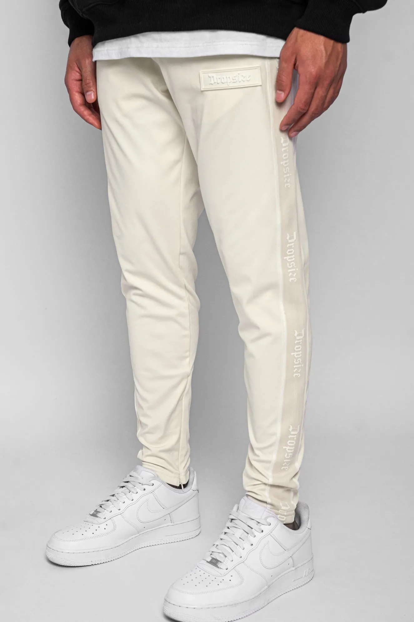 TRACK PANTS CREAM WHITE