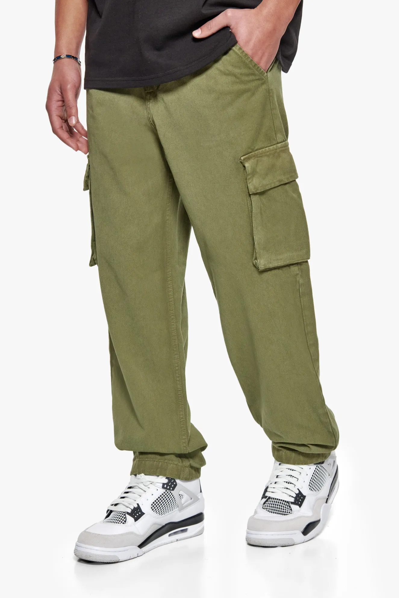 V2 CARGO JEANS SINGLE POCKET OLIVE