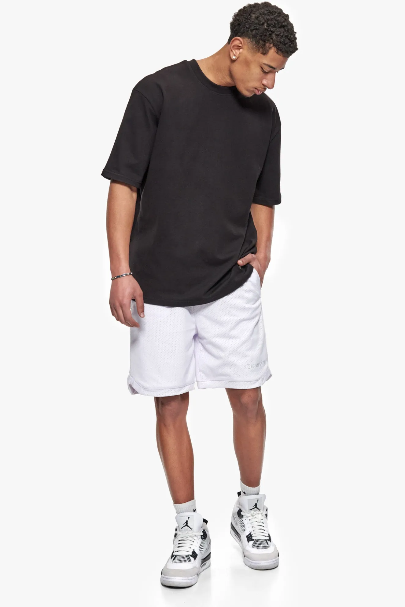 V2 MESH SHORT WHITE
